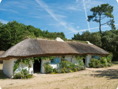 blog-guest-adom-top-5-destinations-musée-bourrine-du-bois-juquaud-saint-hilaire-de-riez blog-guest-adom-top-5-destinations-musée-bourrine-du-bois-juquaud-saint-hilaire-de-riez